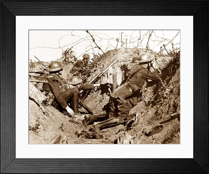 Framed Print : Signallers, Sausage Valley, during the First World War Framed Print : Signallers, Sausage Valley, during the First World War