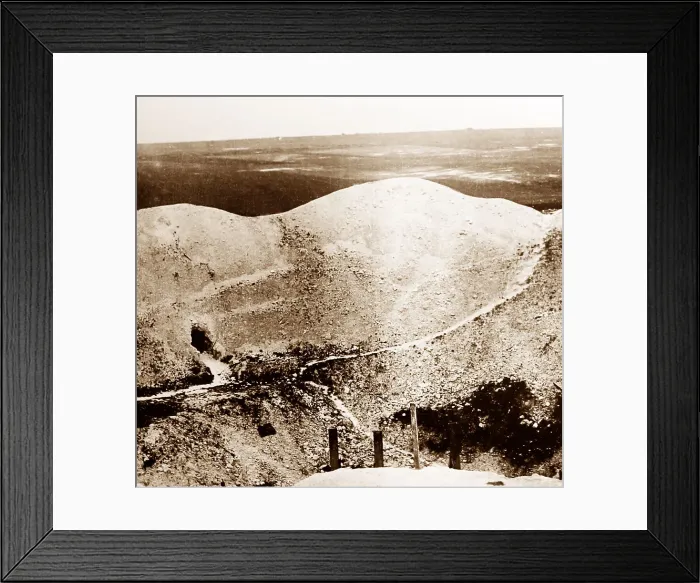 Framed Print : A mine crater at La Boiselle on the Somme - WW1 Framed Print : A mine crater at La Boiselle on the Somme - WW1