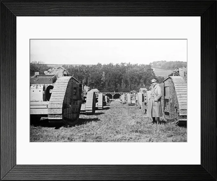 Framed Print : British tanks ready to attack during the First World War Framed Print : British tanks ready to attack during the First World War