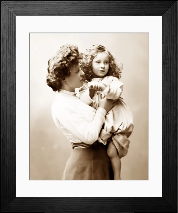 Framed Print : Mother and child study, Victorian period Framed Print : Mother and child study, Victorian period