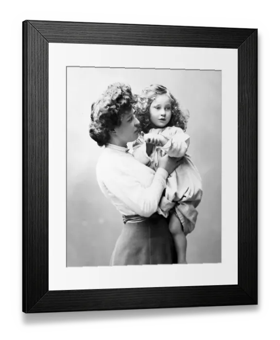 Framed Print : Mother and child study, Victorian period Framed Print : Mother and child study, Victorian period