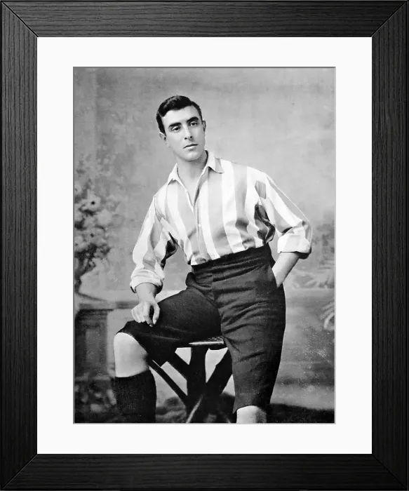 Framed Print : M T Earp Framed Print : M T Earp