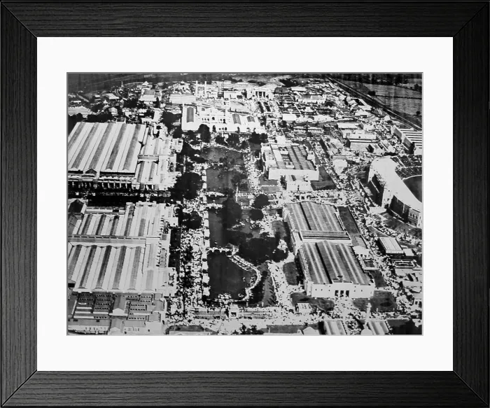 Framed Print : British Empire Exhibition in Wembley, London in 1924 Framed Print : British Empire Exhibition in Wembley, London in 1924