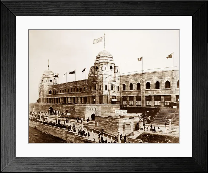 Framed Print : British Empire Exhibition in Wembley, London in 1924 Framed Print : British Empire Exhibition in Wembley, London in 1924