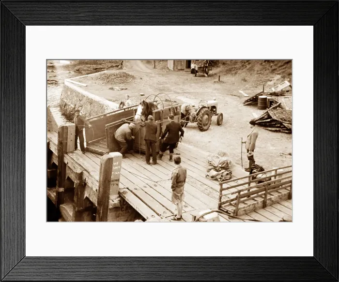 Framed Print : Isle of Canna, Scotland, probably 1950s Framed Print : Isle of Canna, Scotland, probably 1950s