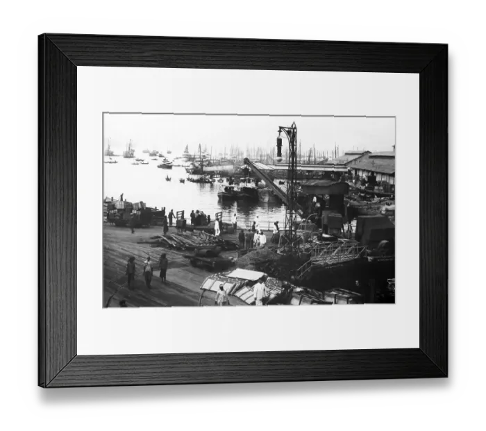 Framed Print : Honolulu dockyard, Hawaii, early 1900s Framed Print : Honolulu dockyard, Hawaii, early 1900s