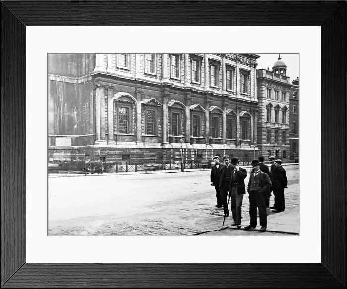 Framed Print : Chapel Royal, Whitehall, London early 1900s Framed Print : Chapel Royal, Whitehall, London early 1900s