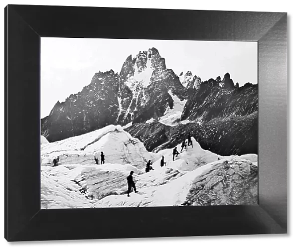 Tourist climbers of the Mer de Glace, Mont Blanc