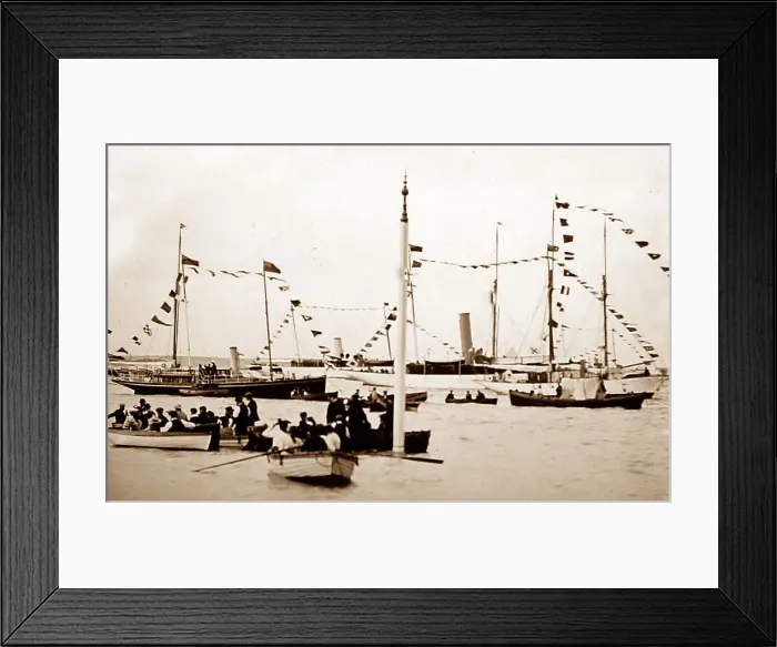 Framed Print : Cowes Regatta, Isle of Wight in 1900 Framed Print : Cowes Regatta, Isle of Wight in 1900