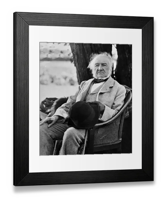 Framed Print : William Ewart Gladstone Framed Print : William Ewart Gladstone
