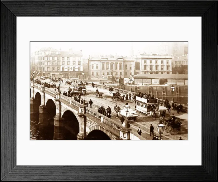 Framed Print : Glasgow Broomielaw Bridge Victorian period Framed Print : Glasgow Broomielaw Bridge Victorian period