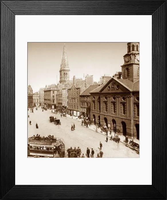 Framed Print : Dundee High Street, Scotland Framed Print : Dundee High Street, Scotland