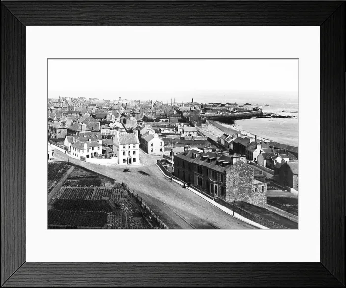 Framed Print : Dunbar Victorian period Framed Print : Dunbar Victorian period