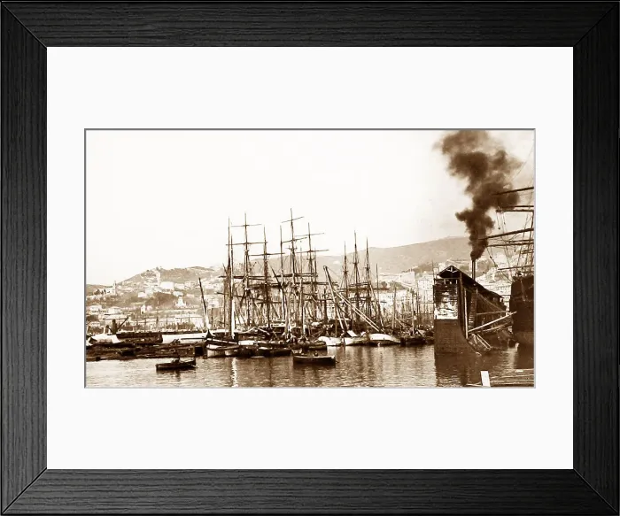 Framed Print : Genoa Harbour, Italy Framed Print : Genoa Harbour, Italy