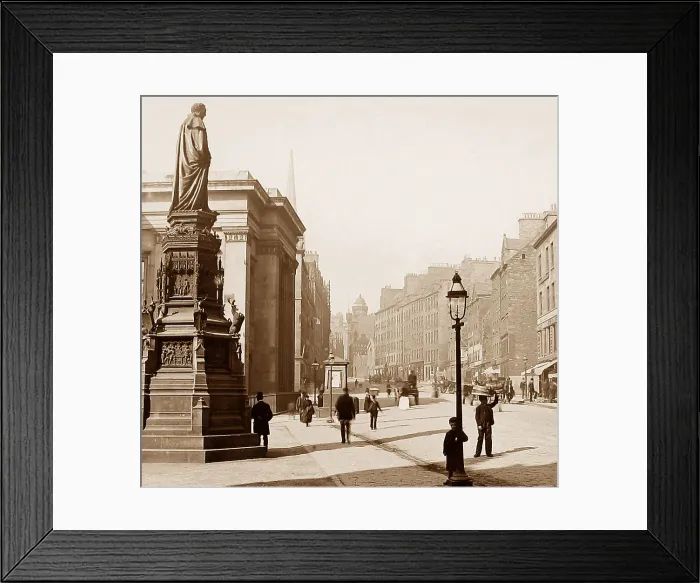 Framed Print : Site of Heart of Midlothian, Royal Mile, Edinburgh Framed Print : Site of Heart of Midlothian, Royal Mile, Edinburgh
