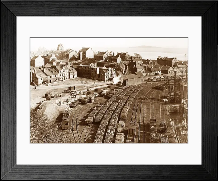 Framed Print : Burntisland Victorian period Framed Print : Burntisland Victorian period