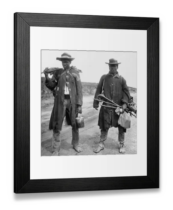 Framed Print : Africa Gold Field workers pre-1900 Framed Print : Africa Gold Field workers pre-1900