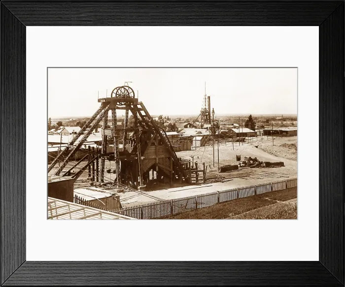 Framed Print : South Africa Kimberley De Beers Diamond Mine pre-1900 Framed Print : South Africa Kimberley De Beers Diamond Mine pre-1900