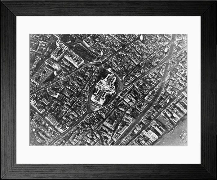 Framed Print : St Pauls area, London from the air in the 1920s Framed Print : St Pauls area, London from the air in the 1920s