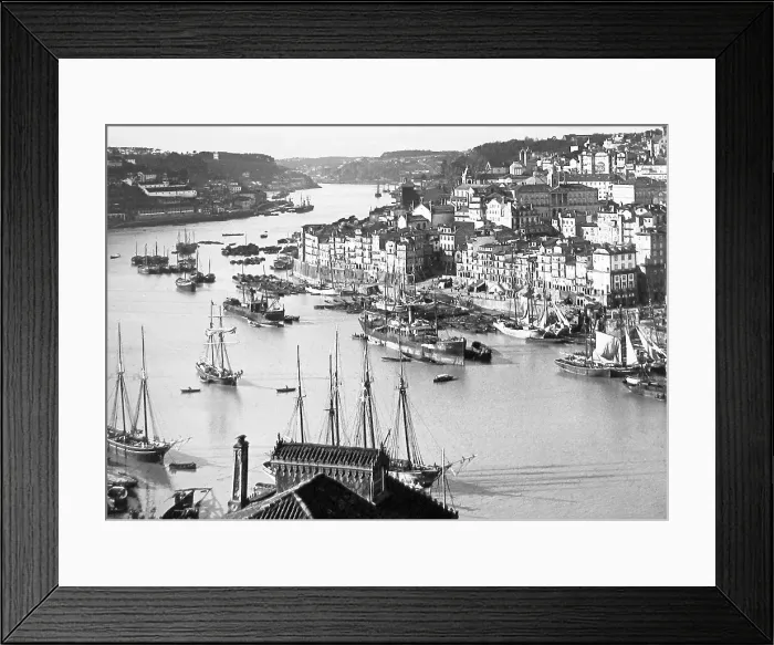 Framed Print : Porto Portugal in 1906 Framed Print : Porto Portugal in 1906