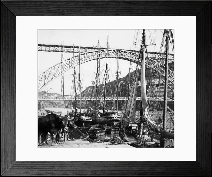 Framed Print : Porto Portugal in 1906 Framed Print : Porto Portugal in 1906