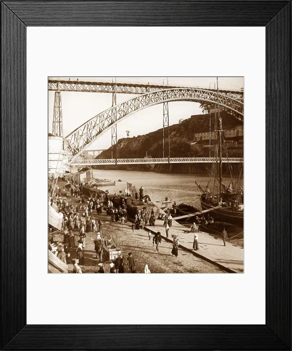 Framed Print : Porto, Portugal Framed Print : Porto, Portugal