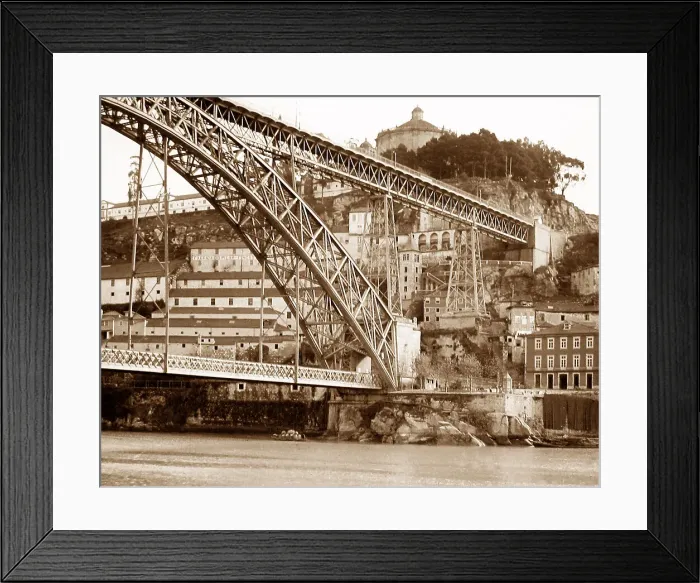 Framed Print : Porto, Portugal Framed Print : Porto, Portugal