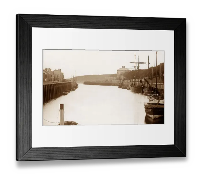 Framed Print : Eyemouth harbour, Scotland