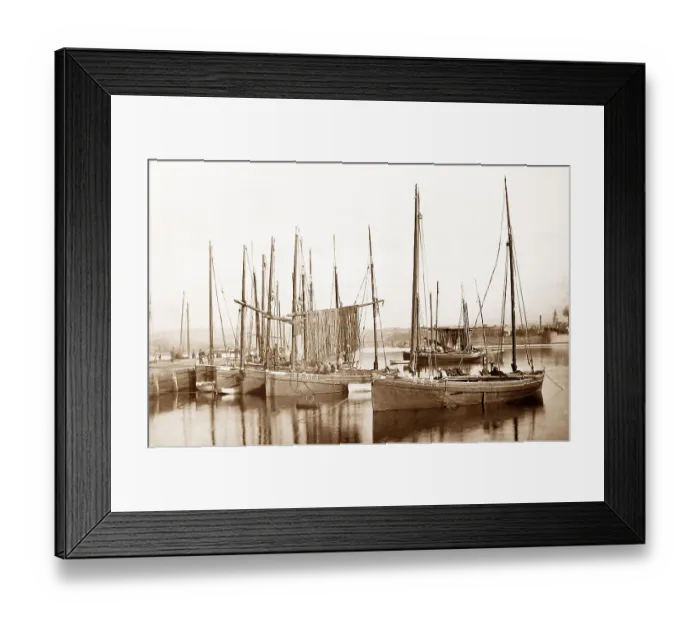 Framed Print : Herring fishing boats at Spittal near Berwick on Tweed Framed Print : Herring fishing boats at Spittal near Berwick on Tweed
