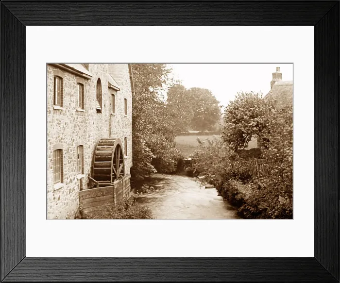 Framed Print : Bovey Tracey Framed Print : Bovey Tracey