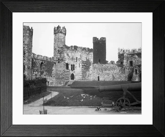 Framed Print : Caernarvon Castle Framed Print : Caernarvon Castle