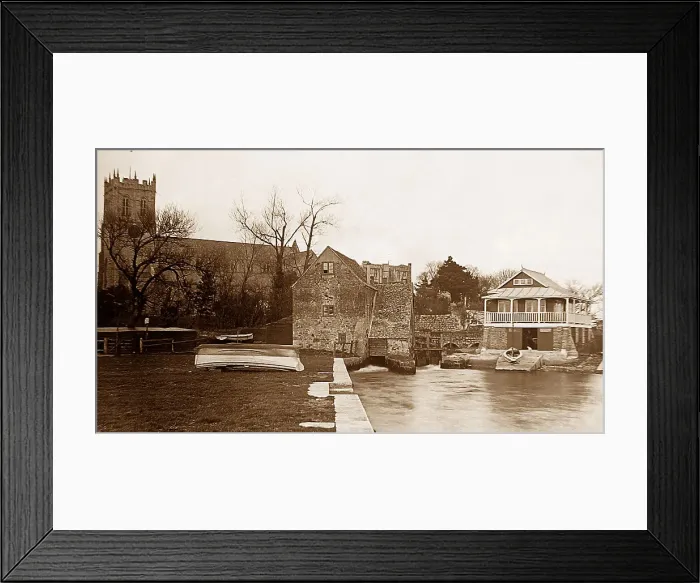 Framed Print : Old Mill at Christchurch Framed Print : Old Mill at Christchurch