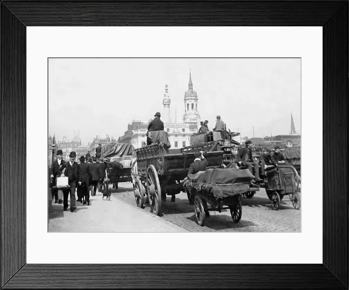 Framed Print : London Bridge Victorian period Framed Print : London Bridge Victorian period