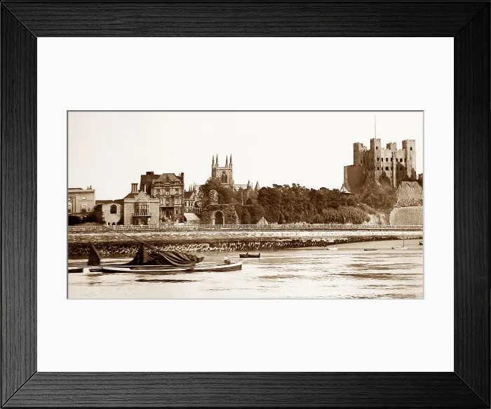 Framed Print : Rochester Castle from the river Framed Print : Rochester Castle from the river