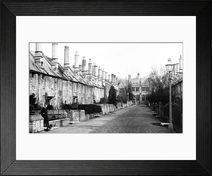 Framed Print : Wells - Vicar's Close Alms Houses - Victorian period Framed Print : Wells - Vicar's Close Alms Houses - Victorian period