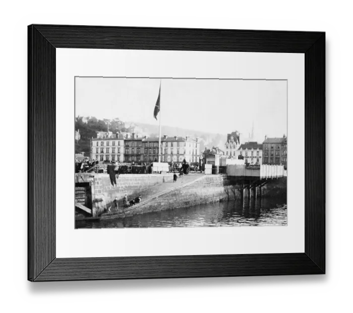 Framed Print : Rothesay, Isle of Bute Framed Print : Rothesay, Isle of Bute