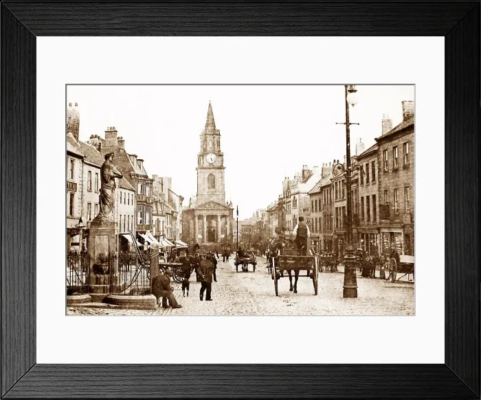 Framed Print : Berwick on Tweed High Street Framed Print : Berwick on Tweed High Street