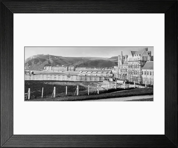 Framed Print : Aberystwyth Pier Framed Print : Aberystwyth Pier