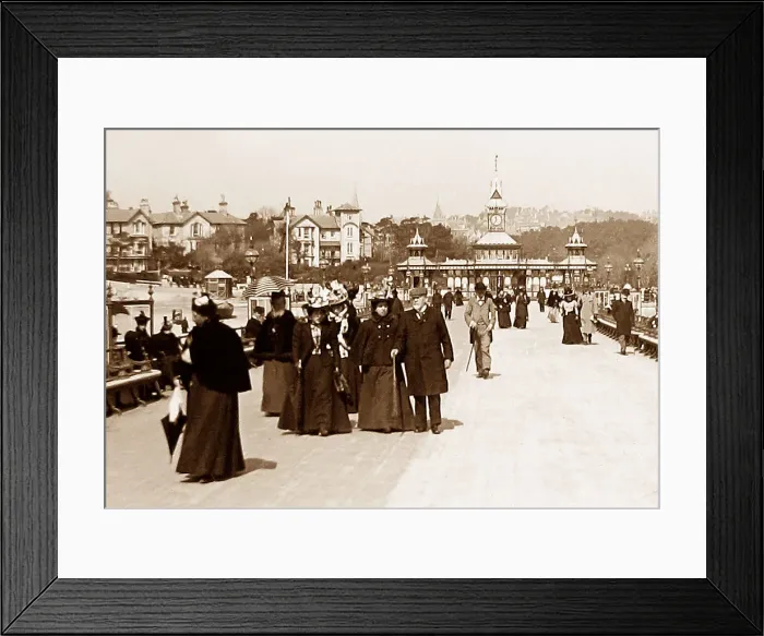 Framed Print : Bournemouth Pier Framed Print : Bournemouth Pier