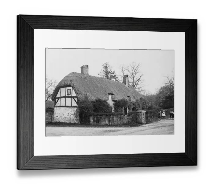 Framed Print : Cottage at Brockenhurst Framed Print : Cottage at Brockenhurst