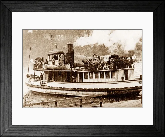 Framed Print : Maid of the Mist, Niagara Falls, USA Framed Print : Maid of the Mist, Niagara Falls, USA