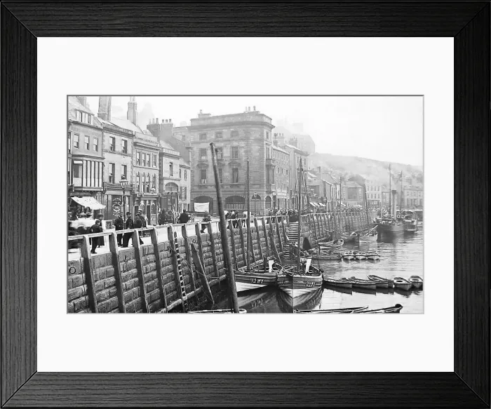 Framed Print : Whitby Quayside Framed Print : Whitby Quayside