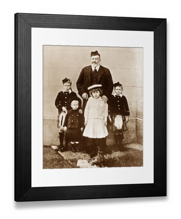 Framed Print : King Edward VII and some of his grandchildren Framed Print : King Edward VII and some of his grandchildren