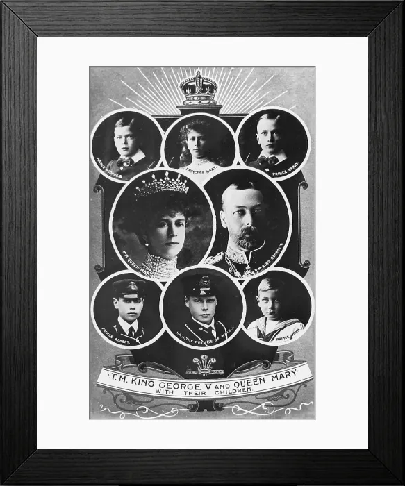 Framed Print : King George V, Queen Mary and their children Framed Print : King George V, Queen Mary and their children