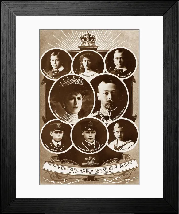 Framed Print : King George V Queen Mary and their children Framed Print : King George V Queen Mary and their children