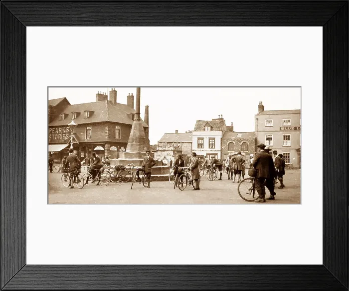 Framed Print : Cycling Club, Grantham in the 1920s Framed Print : Cycling Club, Grantham in the 1920s