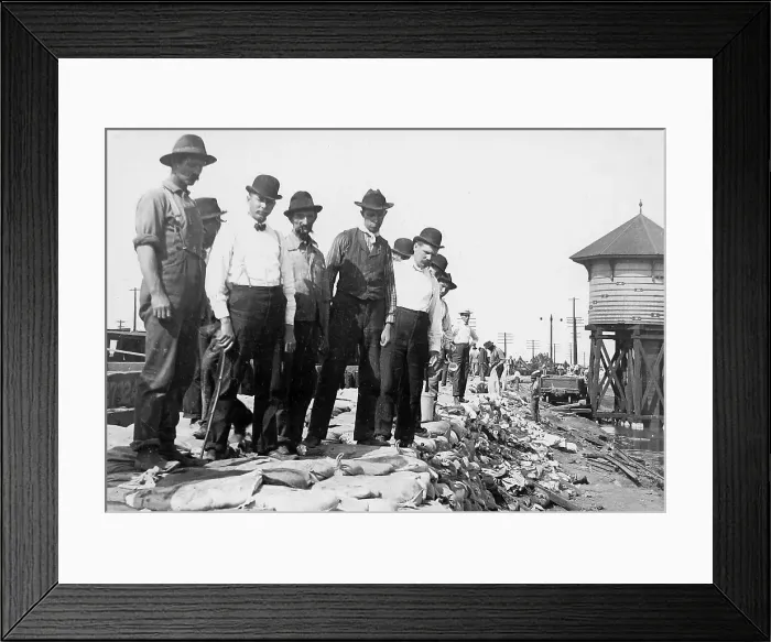Framed Print : Building flood protection dikes St. Louis USA early 1900s Framed Print : Building flood protection dikes St. Louis USA early 1900s