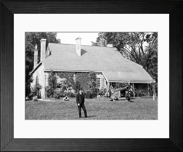 Framed Print : George Washington's HQ at Newburgh USA early 1900s Framed Print : George Washington's HQ at Newburgh USA early 1900s
