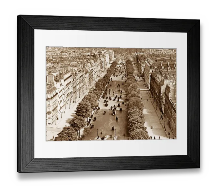 Framed Print : Avenue des Champs Elysees, Paris, France Framed Print : Avenue des Champs Elysees, Paris, France
