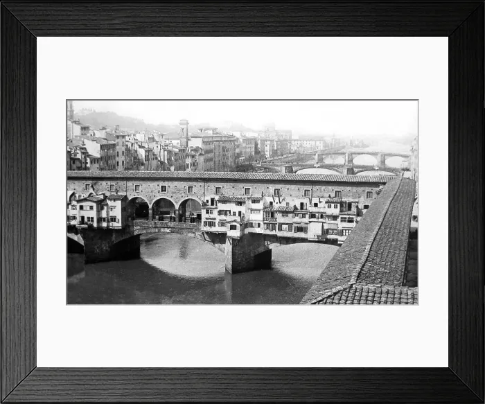 Framed Print : Ponte Vecchio, Florence, Italy Framed Print : Ponte Vecchio, Florence, Italy